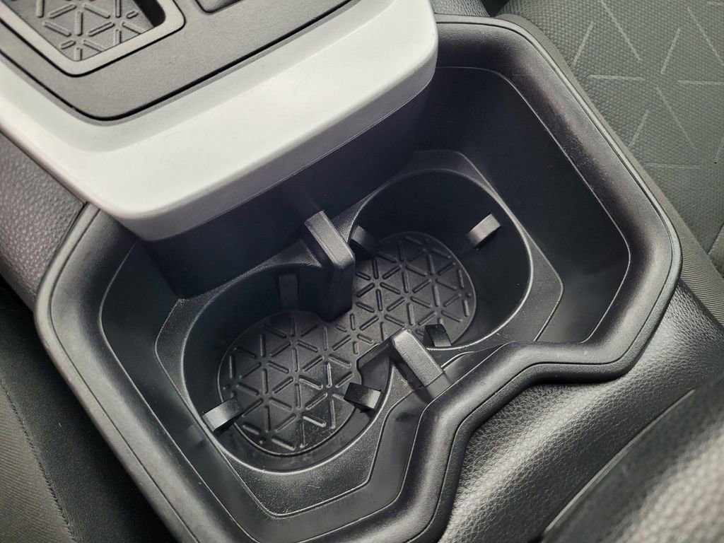 Used 2024 Toyota RAV4 XLE image 18