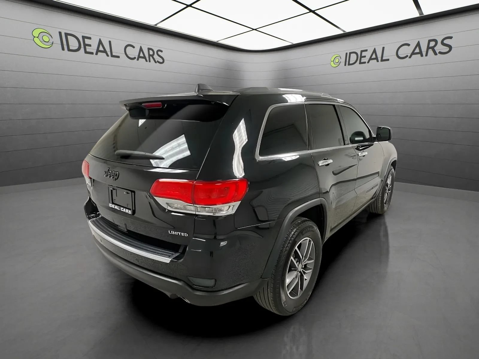 Used 2018 Jeep Grand Cherokee Limited RWD image 5