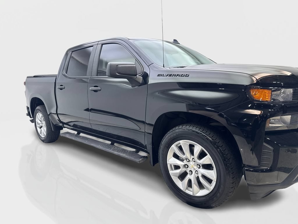 Used 2021 Chevrolet Silverado 1500 Custom w/ LPO, Dark Essentials Package RWD image 12