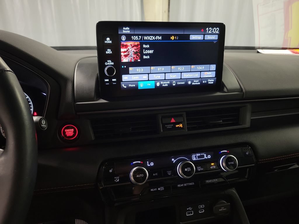 Used 2024 Honda Pilot TrailSport image 16