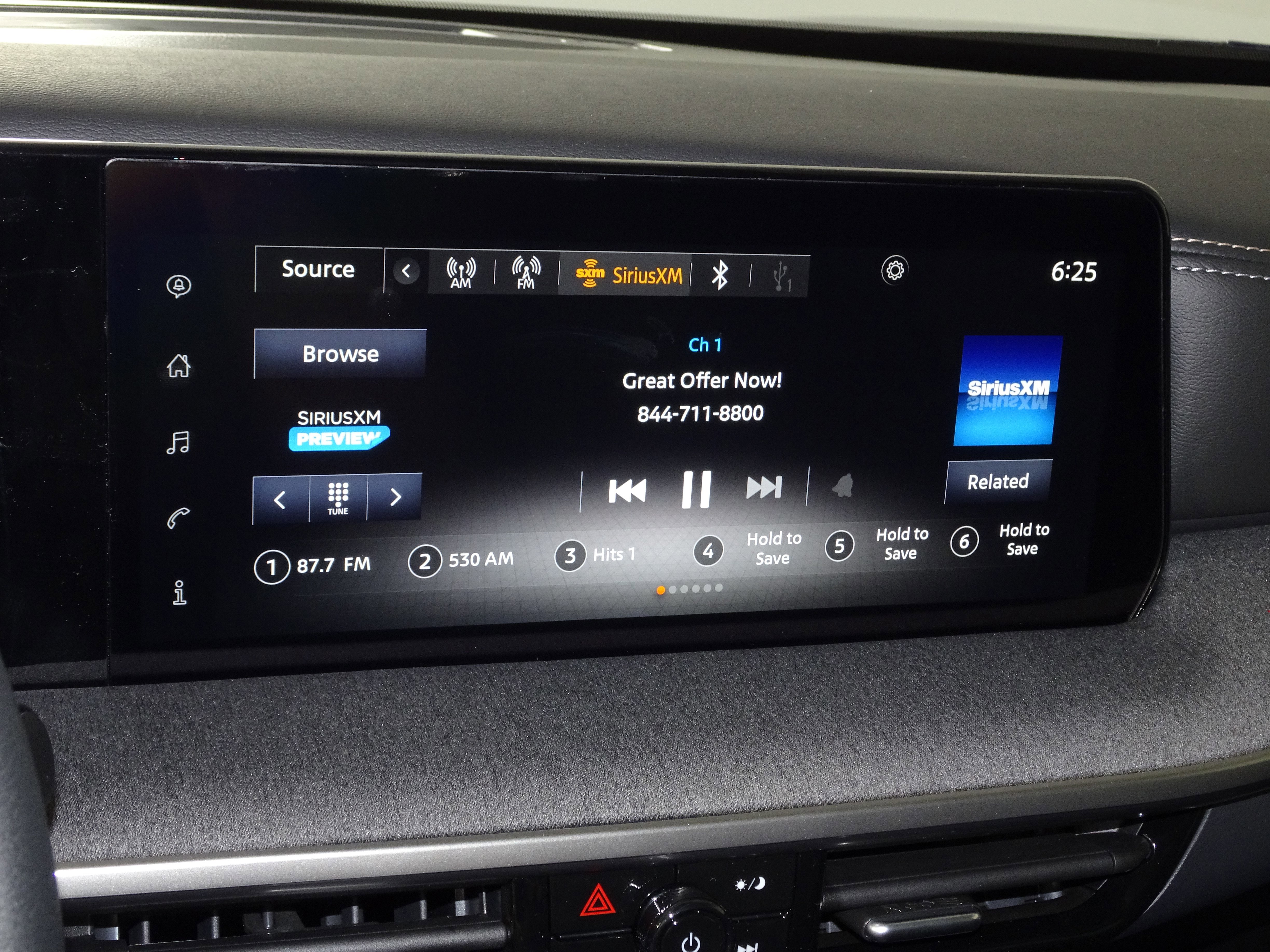 New 2025 Nissan Kicks SV w/ SV Premium Package image 25