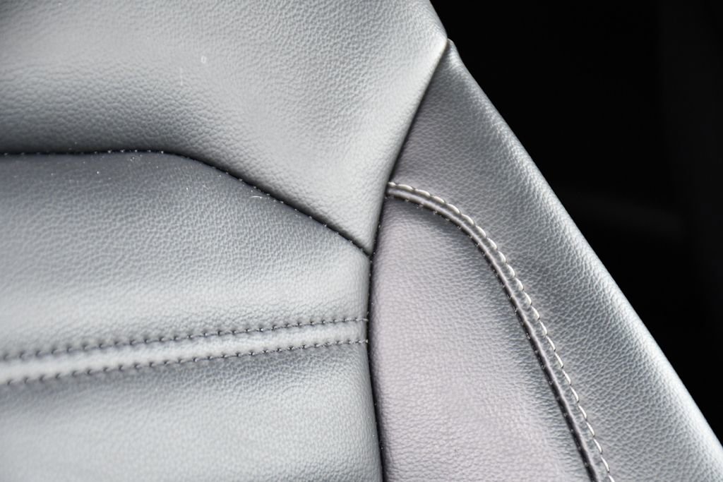 Used 2024 Ford Edge SEL w/ Convenience Package image 16