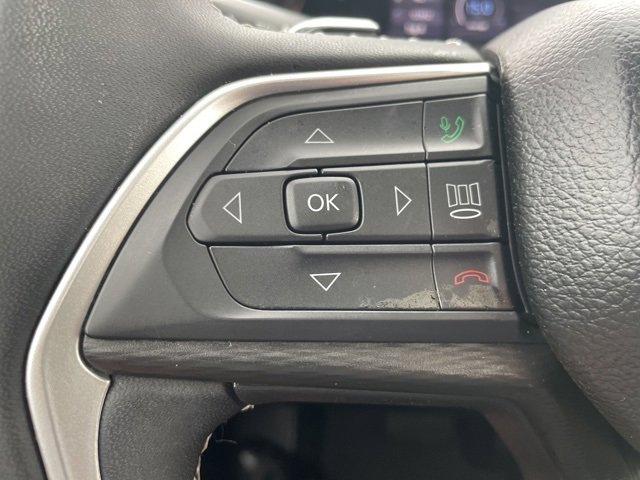 Used 2024 Jeep Grand Cherokee L Laredo image 21