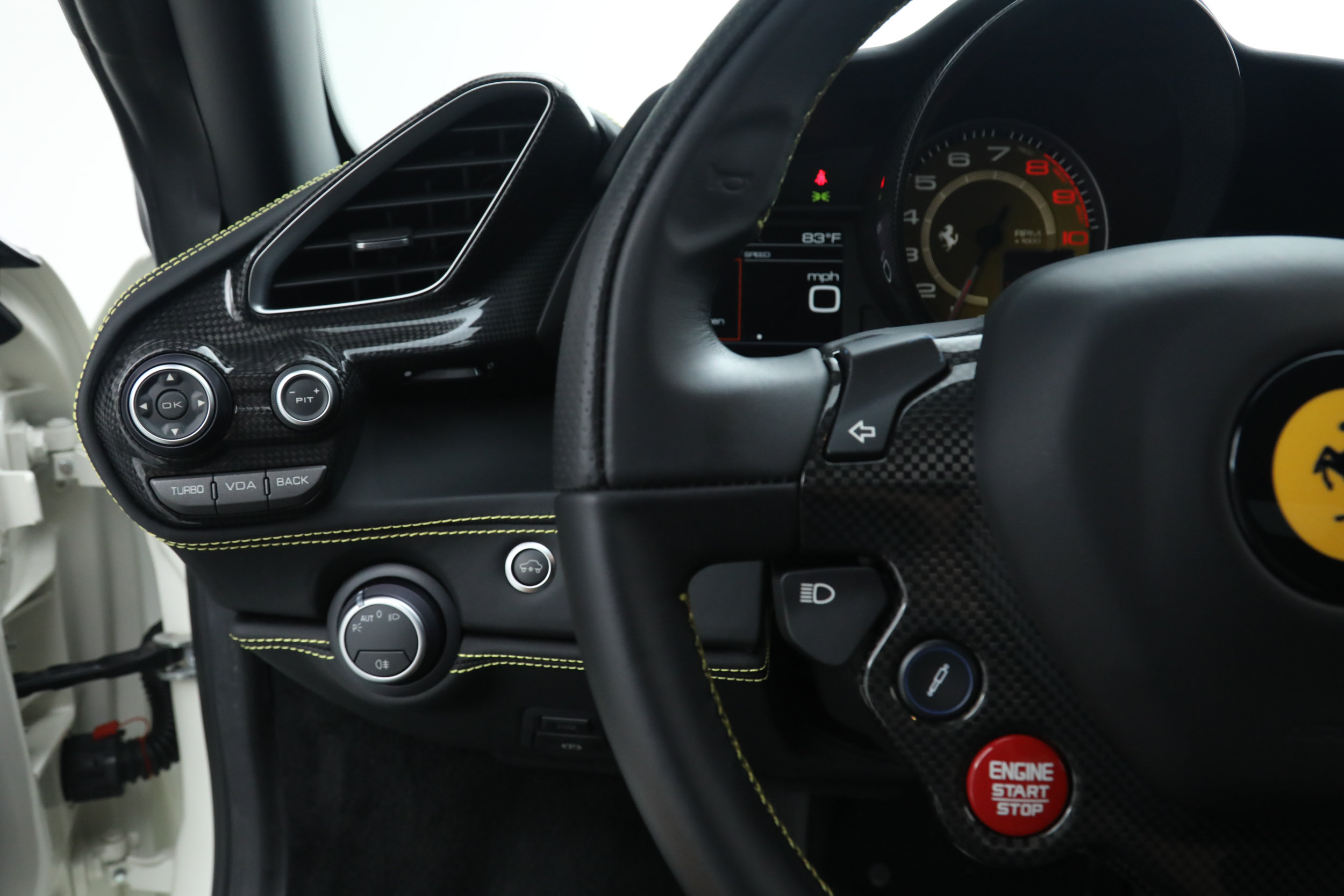 Used 2017 Ferrari 488 GTB RWD image 28
