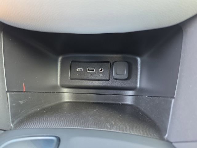Used 2024 Chevrolet Equinox LS w/ LS Convenience Package FWD image 27