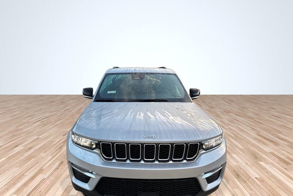 New 2025 Jeep Grand Cherokee Limited image 2
