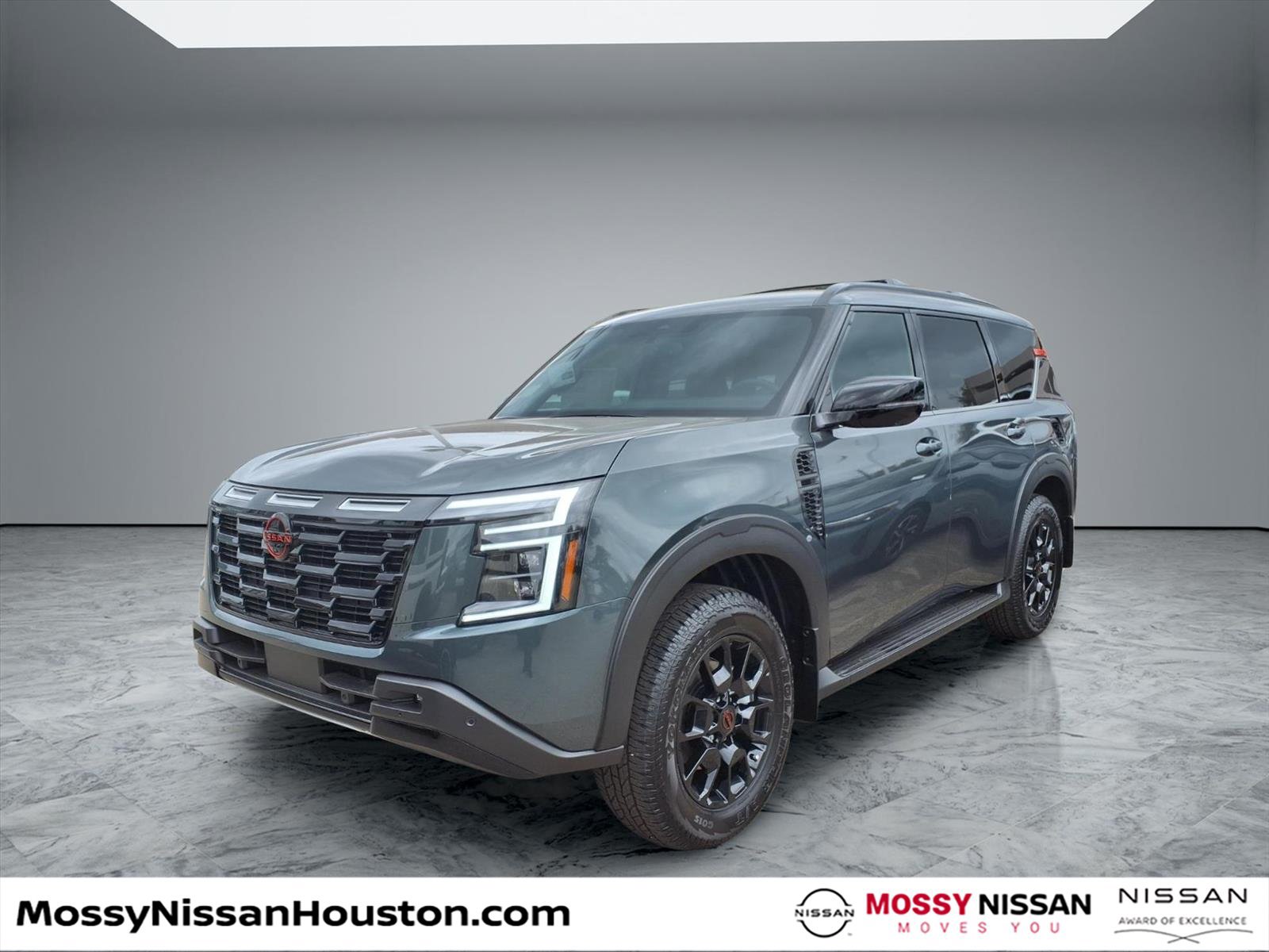 New 2026 Nissan Armada PRO-4X w/ Captain's Chari Seat Package AWD/4WD image 4
