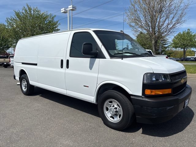 Used 2021 Chevrolet Express 2500 Extended w/ Driver Convenience Package RWD image 7