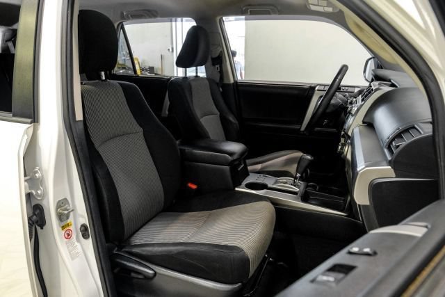 Used 2017 Toyota 4Runner SR5 RWD image 47