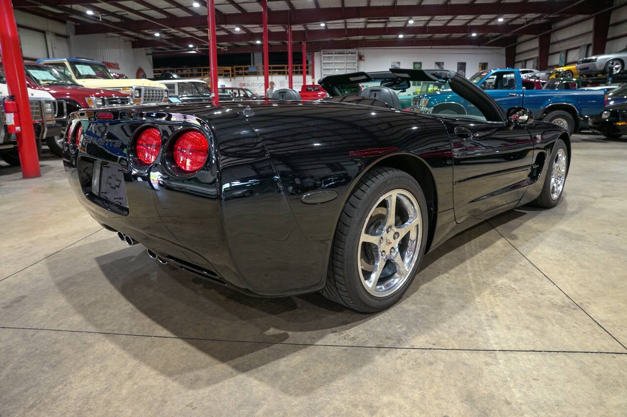 Used 2003 Chevrolet Corvette Convertible w/ Preferred Equipment Group1 RWD image 8