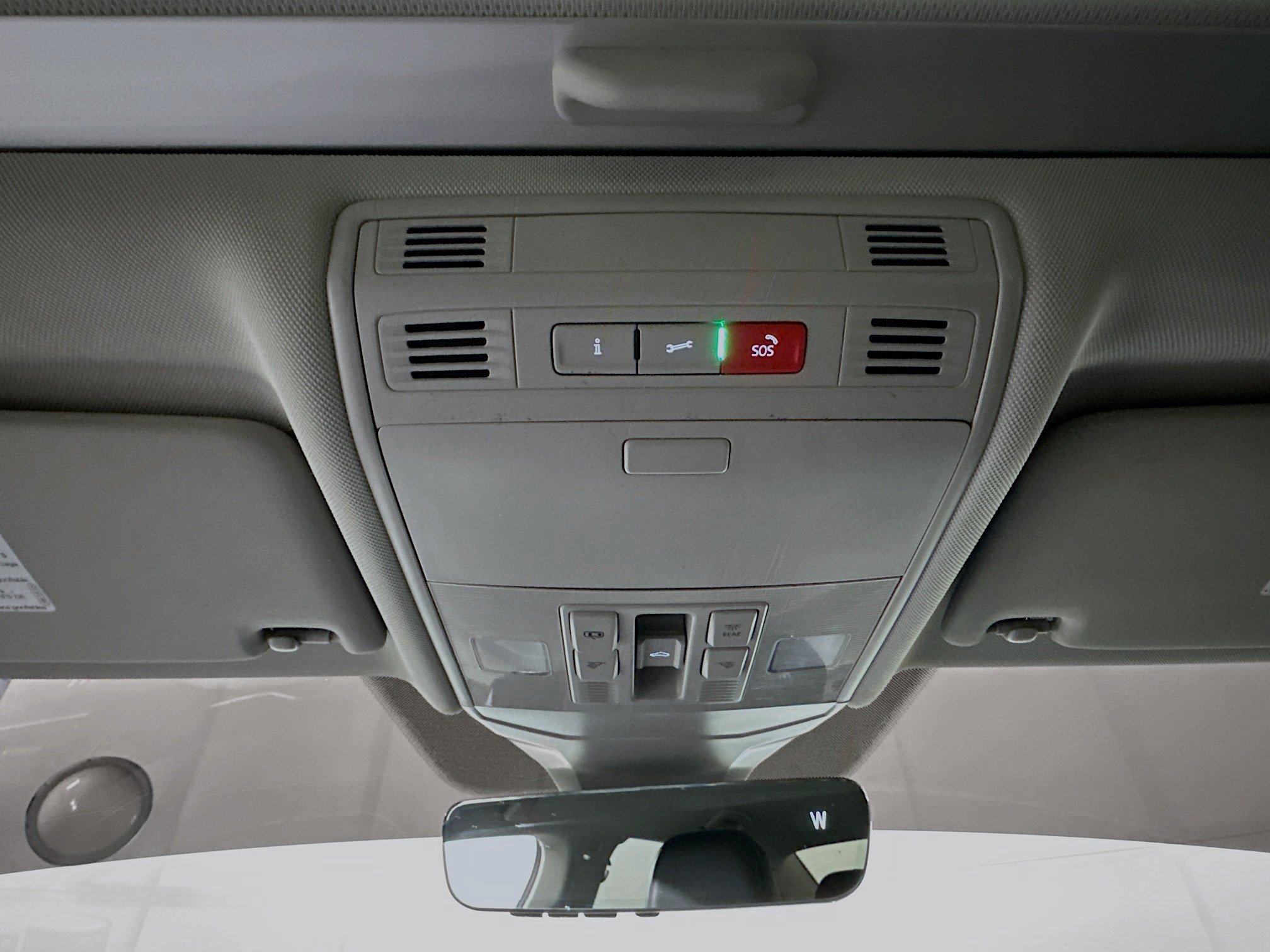 Used 2024 Volkswagen Jetta SE FWD image 18