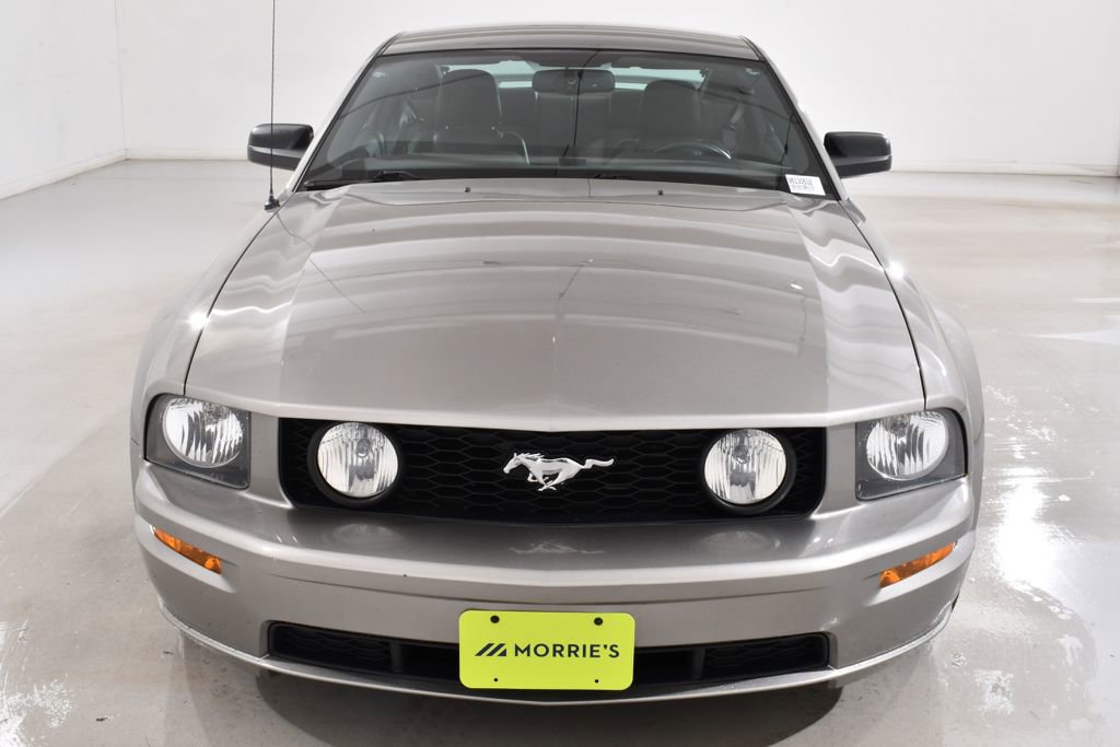 Used 2009 Ford Mustang GT Premium RWD image 3