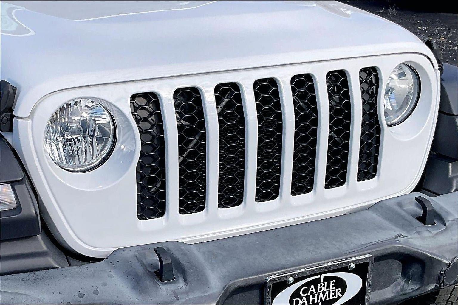 Used 2020 Jeep Gladiator Sport w/ Quick Order Package 24S image 30