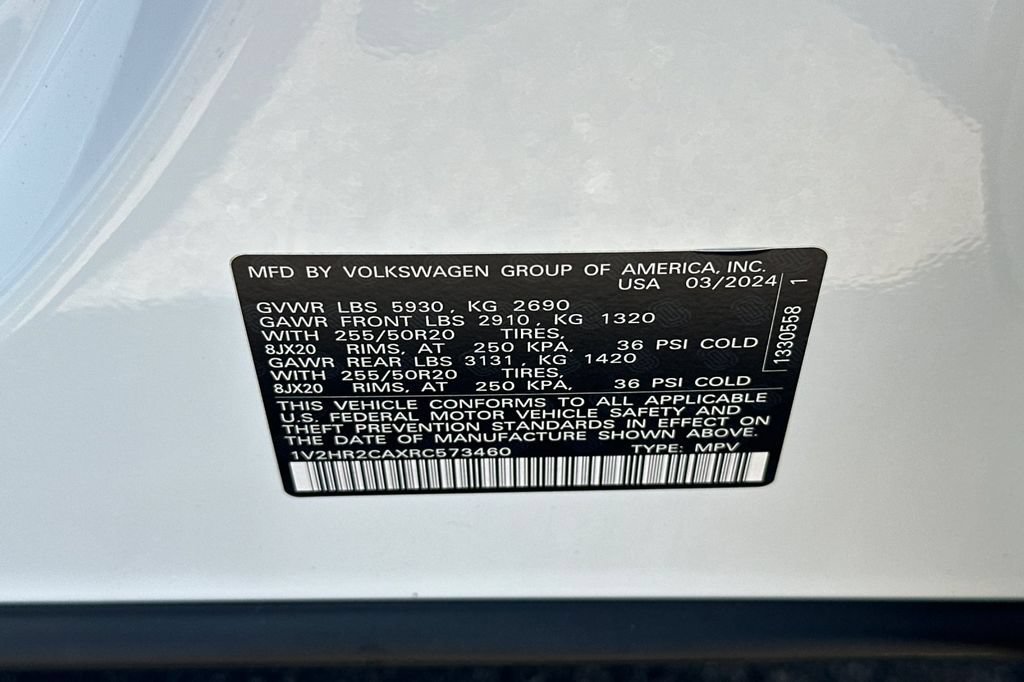 Used 2024 Volkswagen Atlas SE AWD/4WD image 32