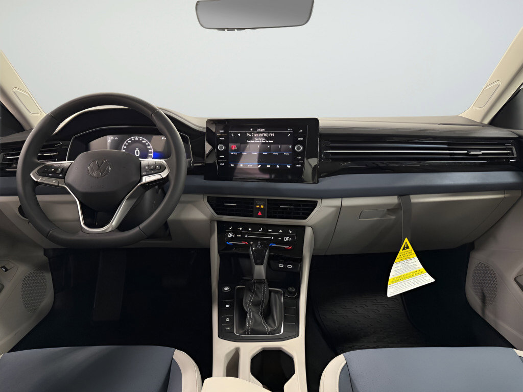 New 2026 Volkswagen Jetta SE FWD image 9