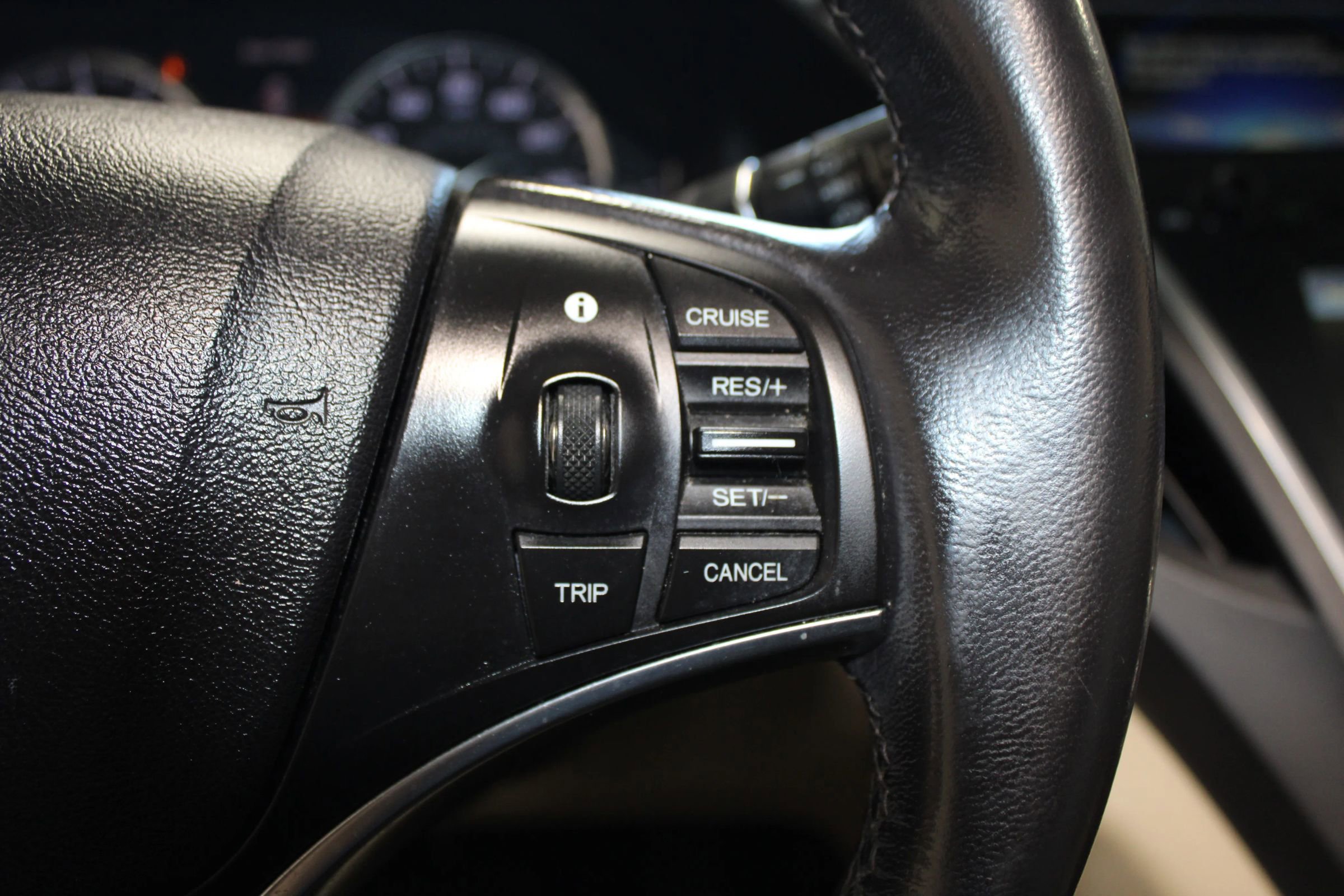 Used 2016 Acura MDX FWD image 14