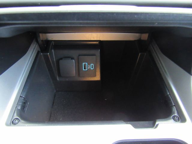 Used 2021 Ford Explorer XLT w/ Equipment Group 202A image 46