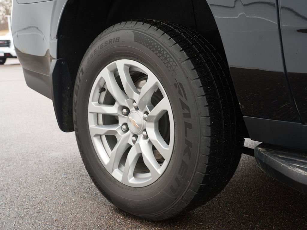 Used 2022 Chevrolet Suburban LS w/ Max Trailering Package image 31