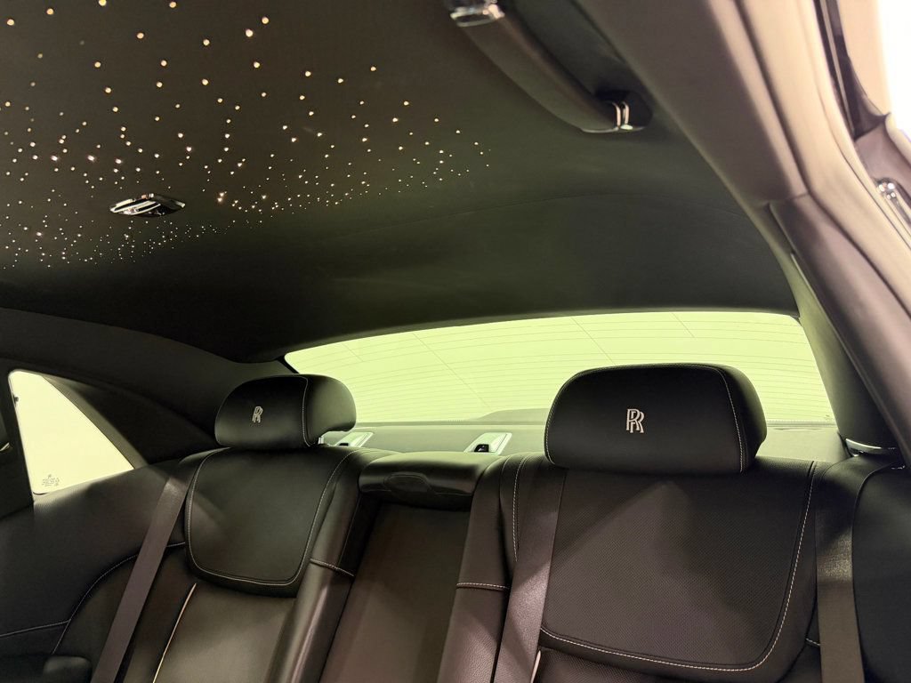 Used 2017 Rolls-Royce Ghost RWD image 27