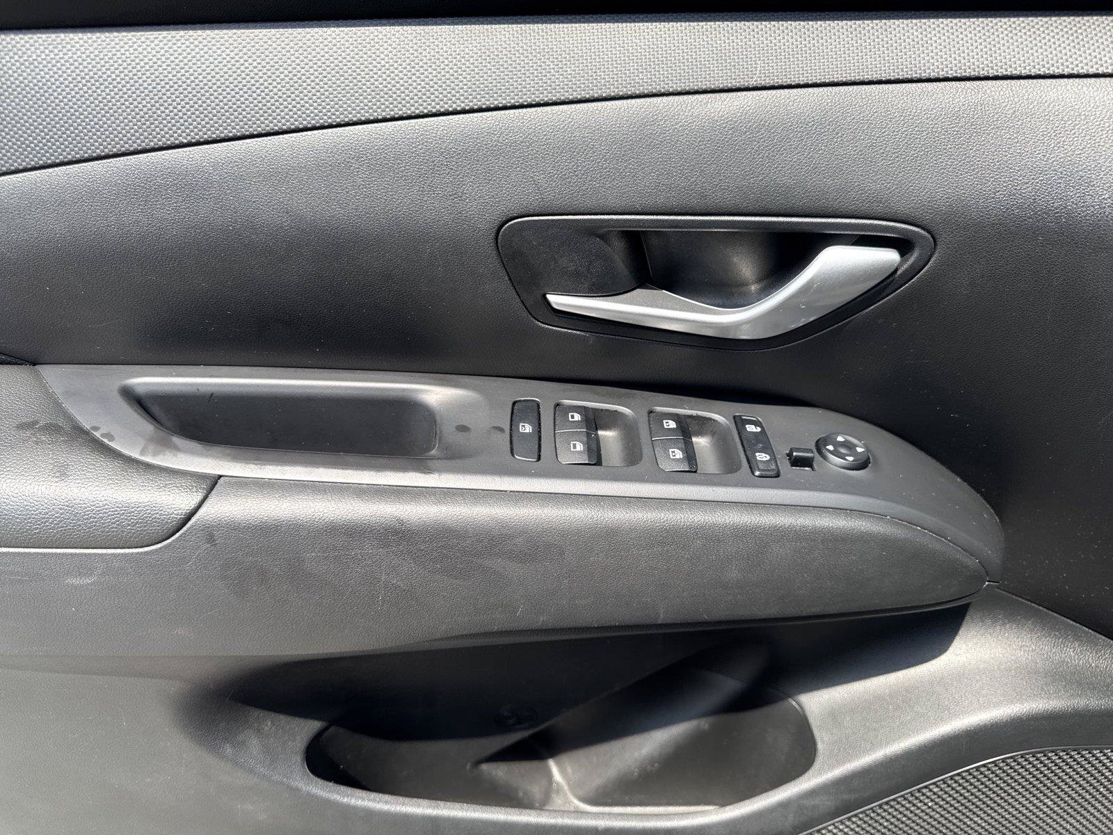 Used 2023 Hyundai Tucson SEL AWD/4WD image 17
