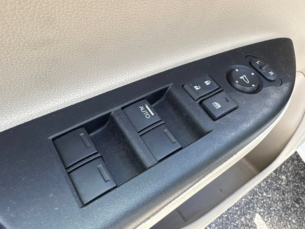 Used 2016 Honda Accord LX image 14