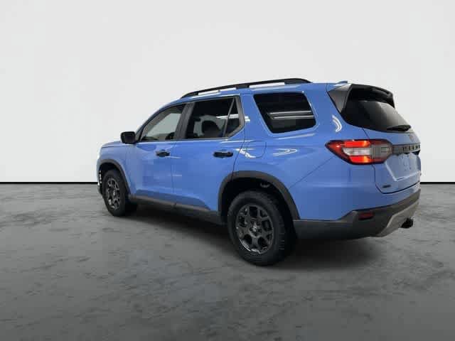 Used 2024 Honda Pilot TrailSport image 9