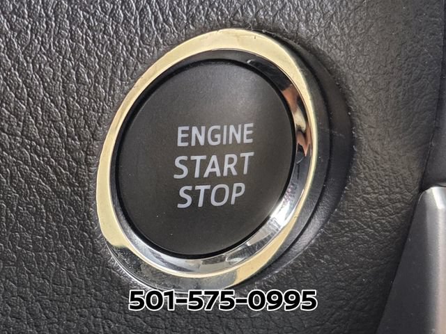 Used 2024 Toyota 4Runner SR5 AWD/4WD image 31