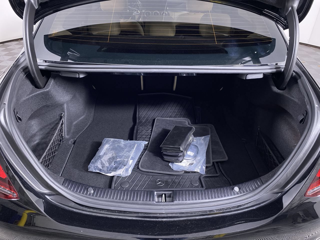Used 2021 Mercedes-Benz C 300 4MATIC Sedan image 15