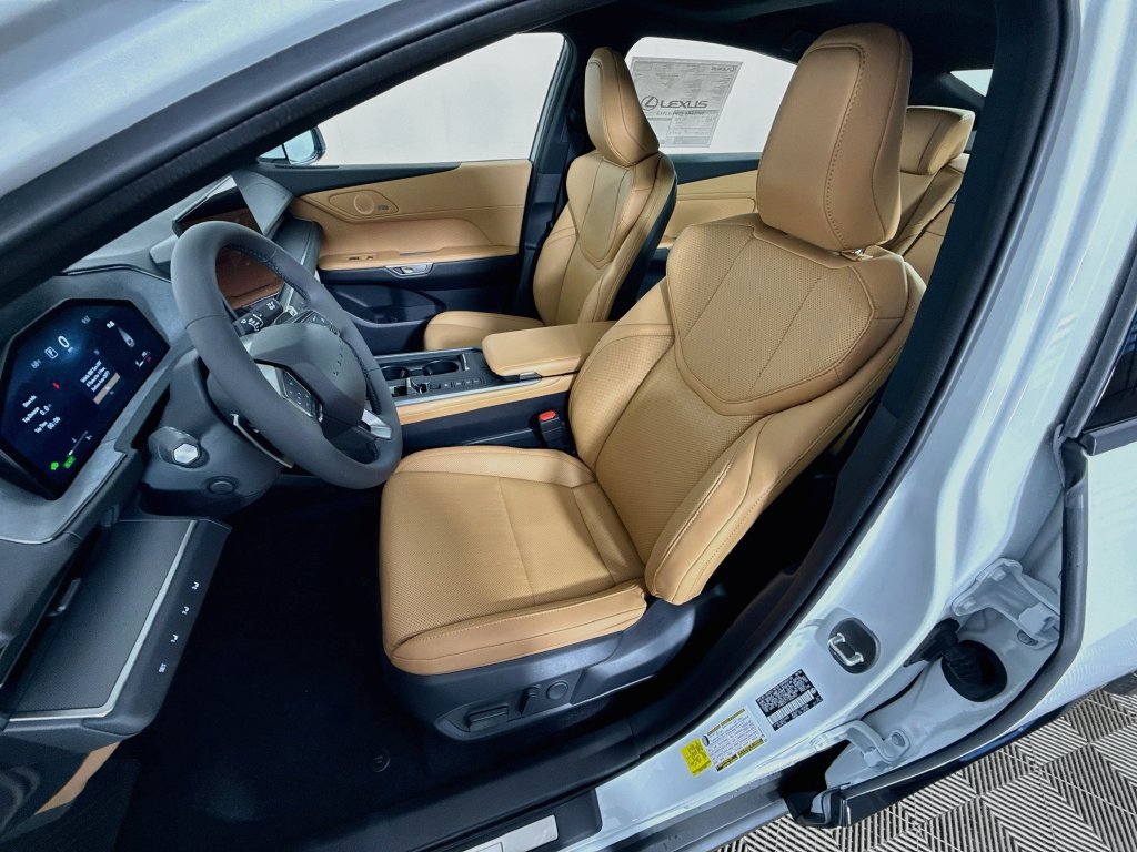 New 2026 Lexus ES 350h w/ Cold Area Package FWD image 16