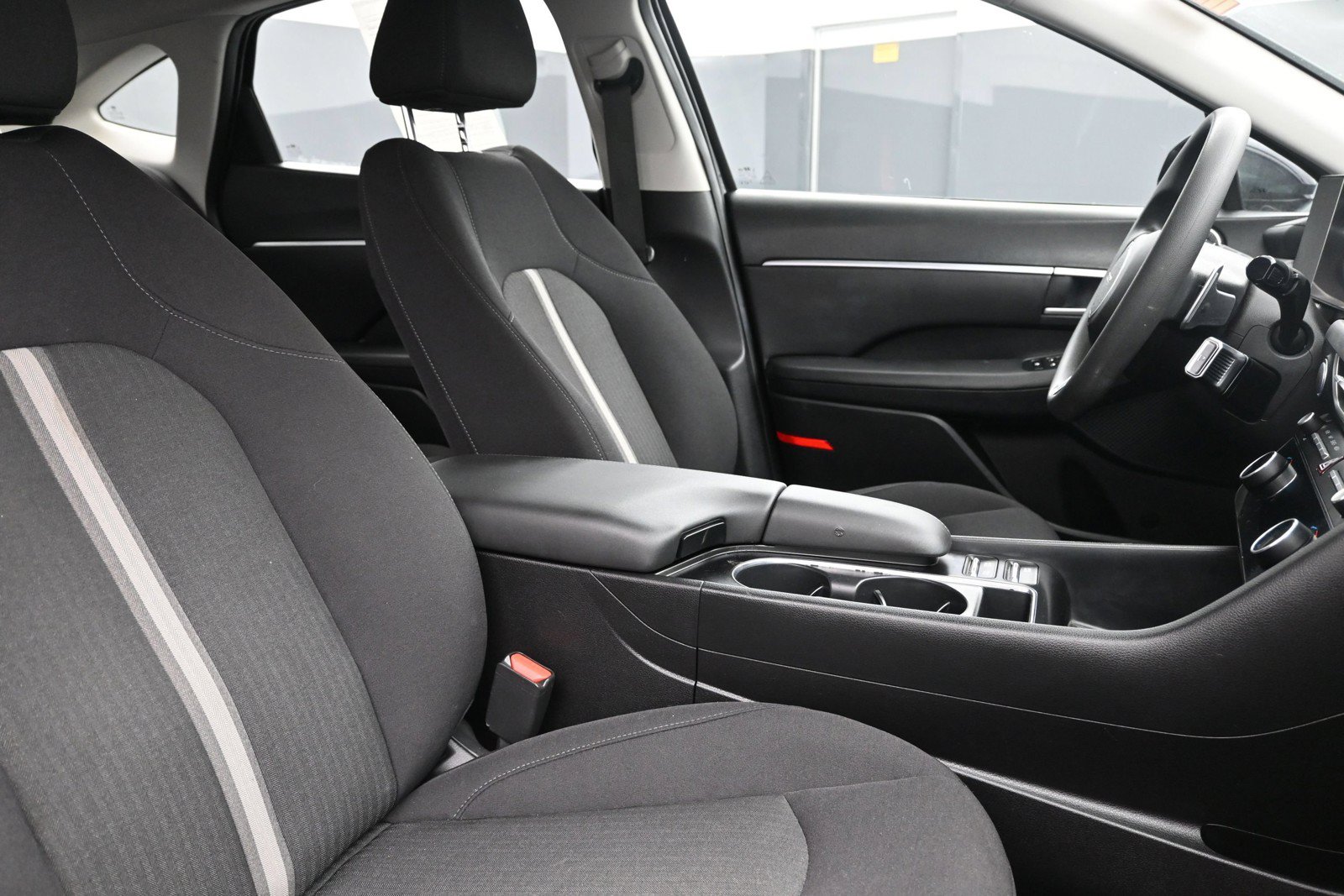 Certified 2024 Hyundai Sonata SEL FWD image 27