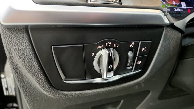 Used 2024 BMW X3 sDrive30i w/ Convenience Package RWD image 49