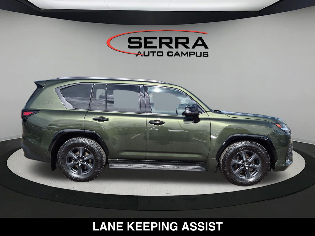 Used 2026 Lexus LX 700h Overtrail AWD/4WD image 14
