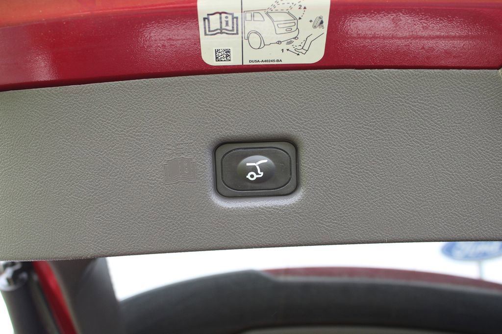 Used 2020 Lincoln Nautilus Reserve FWD image 13