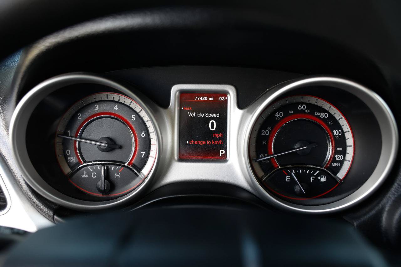 Used 2017 Dodge Journey SE FWD image 28