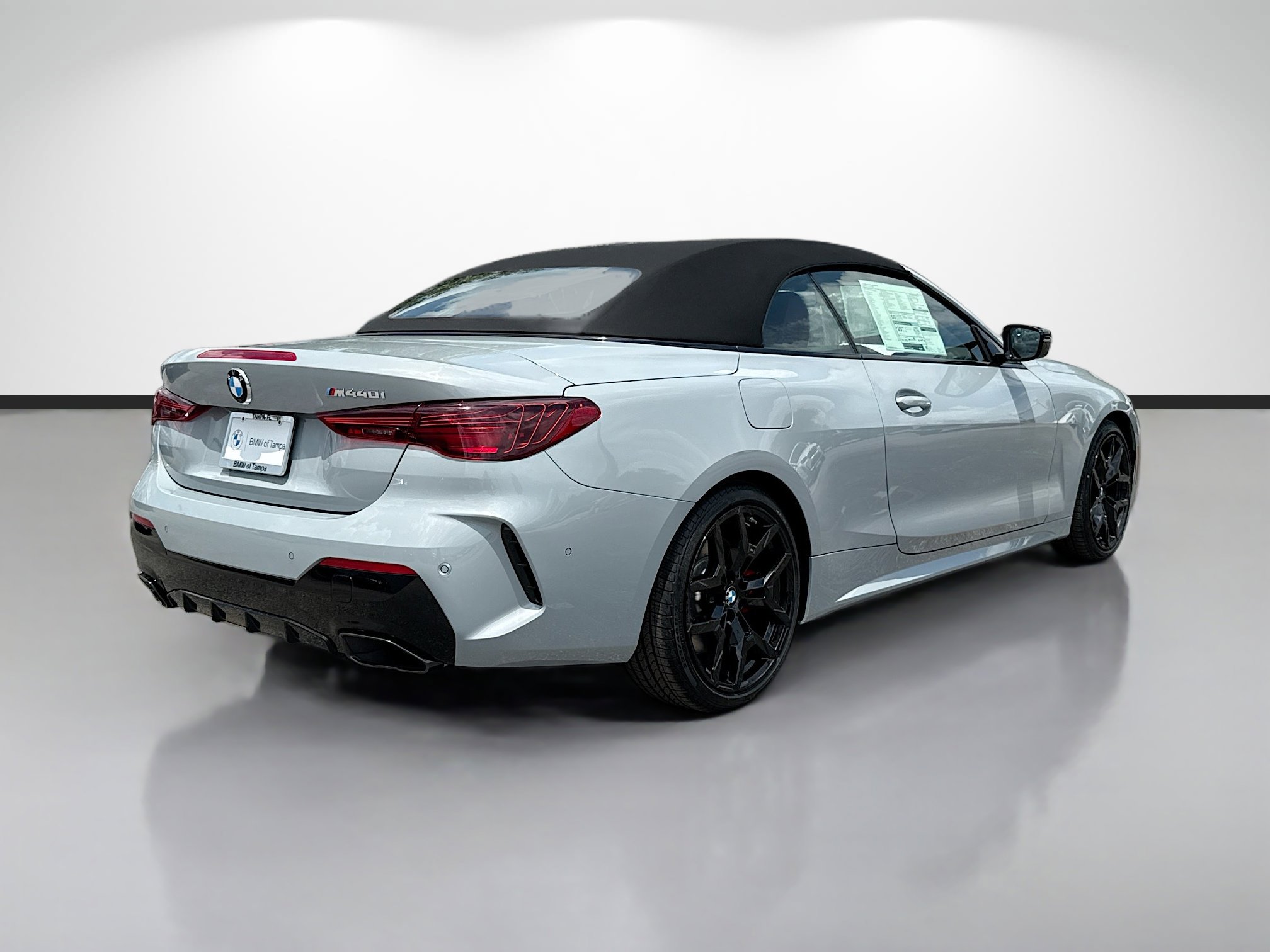 New 2027 BMW M440i Convertible w/ Premium Package RWD image 3