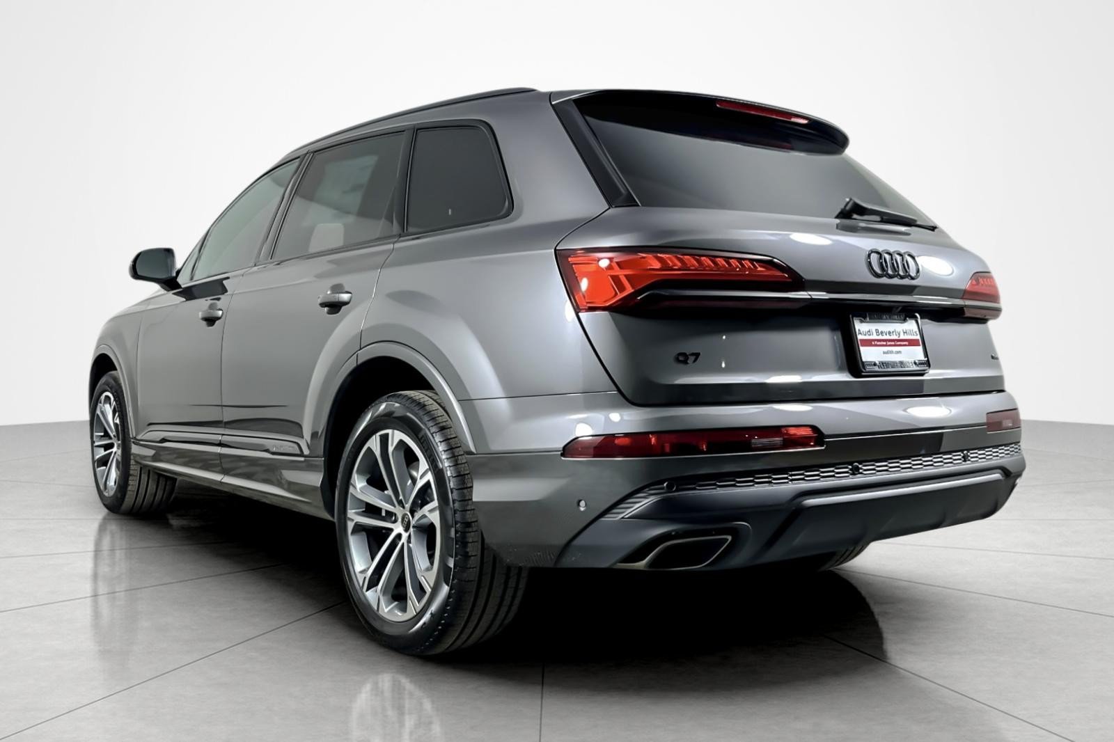 Used 2026 Audi Q7 2.0T Premium Plus AWD/4WD image 3