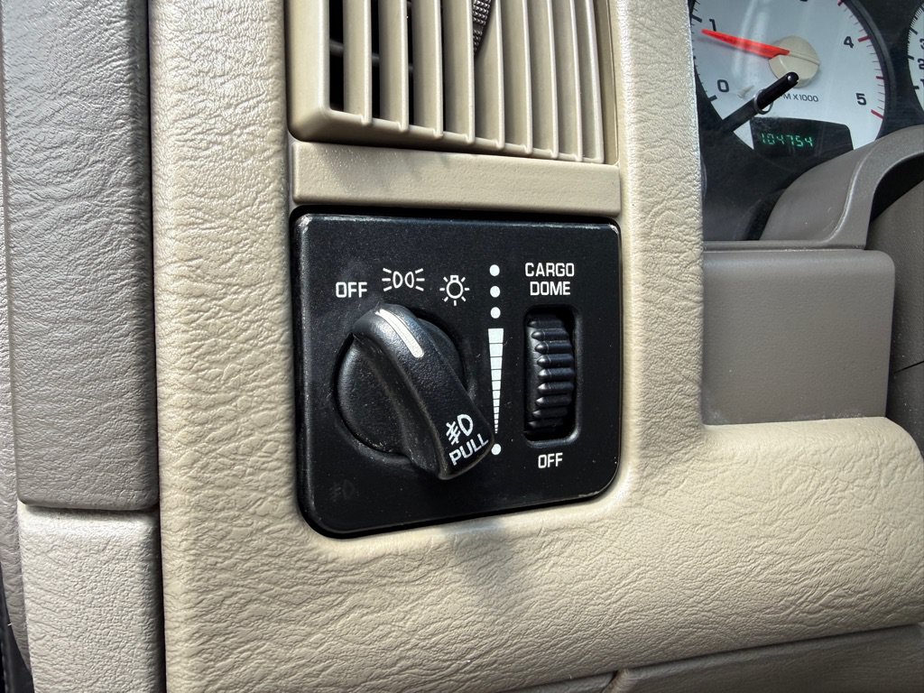 Used 2005 Dodge Ram 2500 Truck SLT AWD/4WD image 20