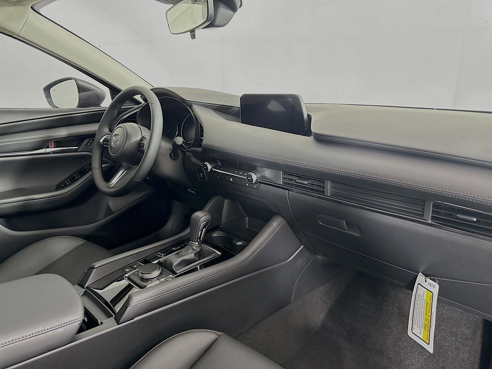 New 2025 MAZDA MAZDA3 s image 40