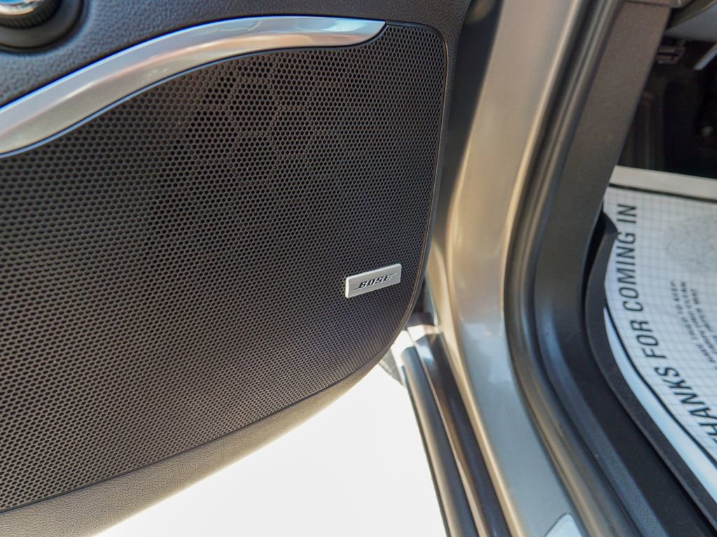 Used 2019 Buick Enclave Avenir w/ Avenir Technology Package AWD/4WD image 23