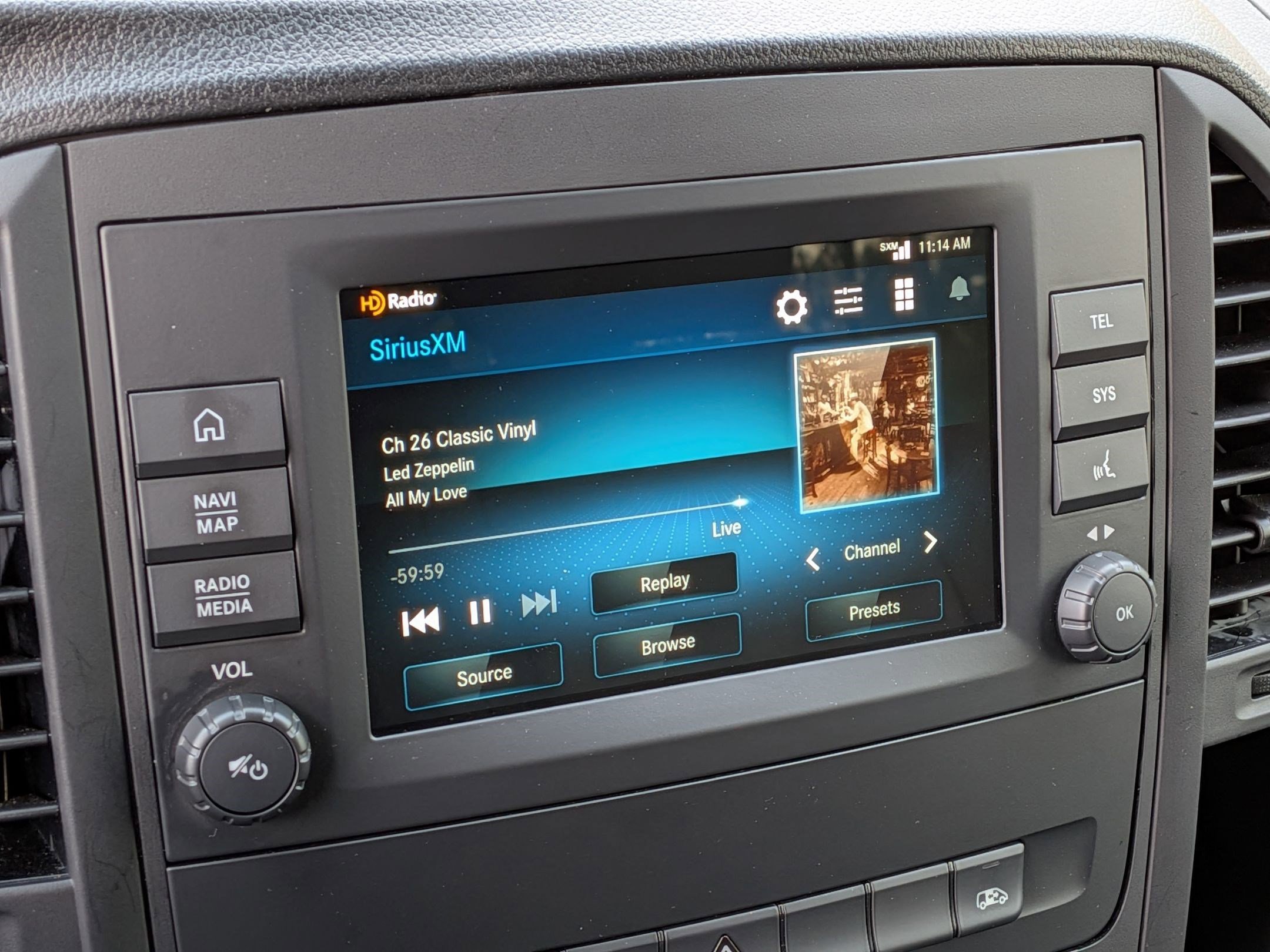 Used 2023 Mercedes-Benz Metris Passenger image 23