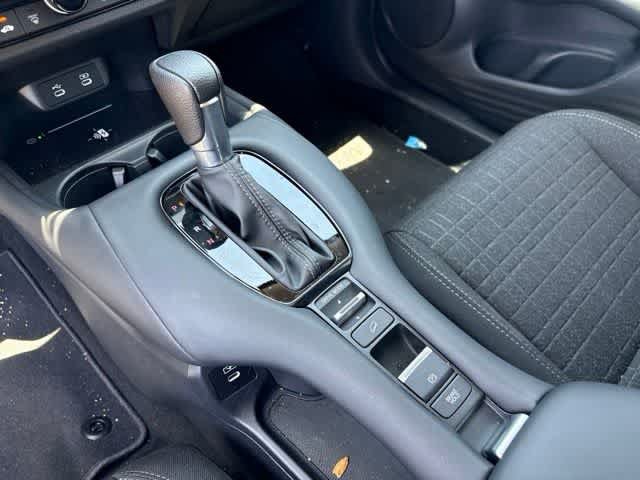 Used 2027 Honda HR-V LX image 18