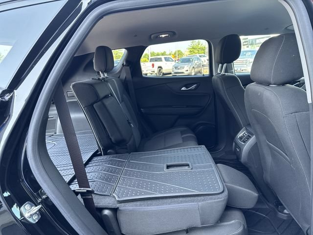 Used 2024 Chevrolet Blazer LT w/ Convenience Package FWD image 16