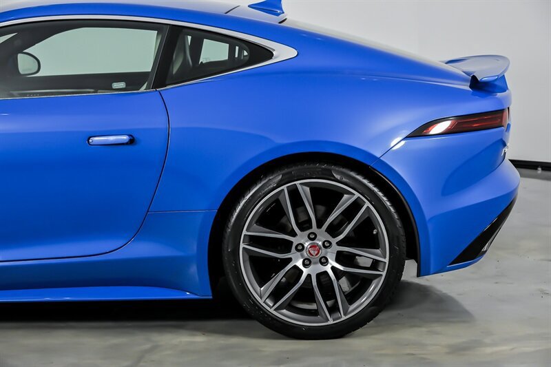 Used 2018 Jaguar F-TYPE R-Dynamic AWD/4WD image 9