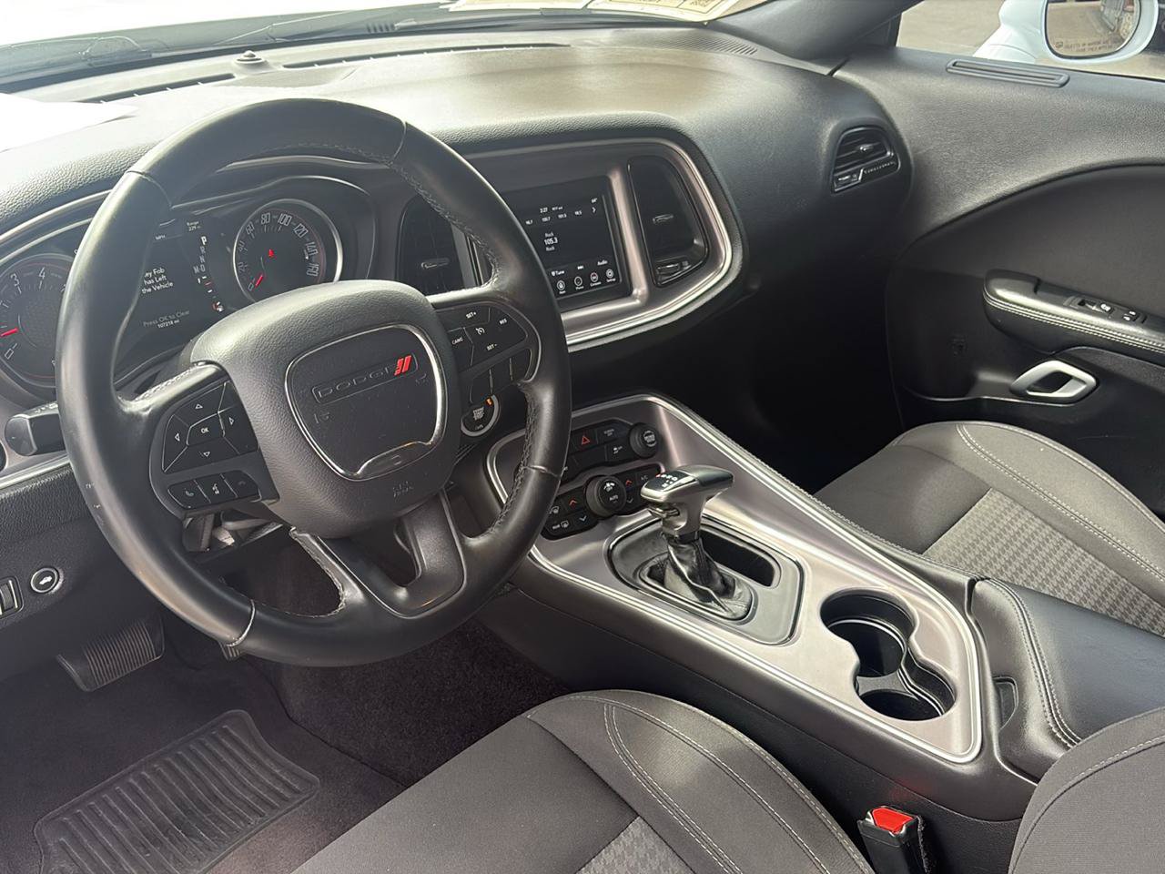 Used 2019 Dodge Challenger SXT RWD image 8