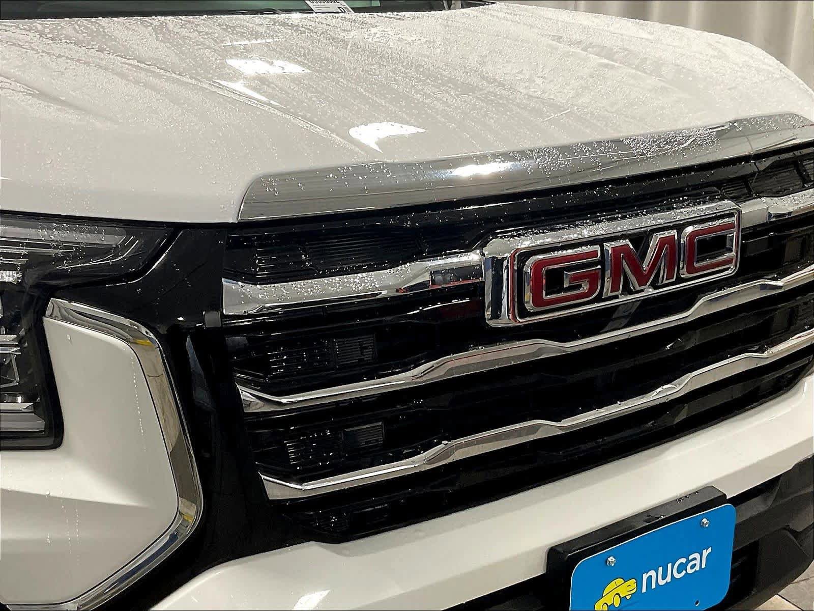 Used 2025 GMC Terrain Elevation image 31