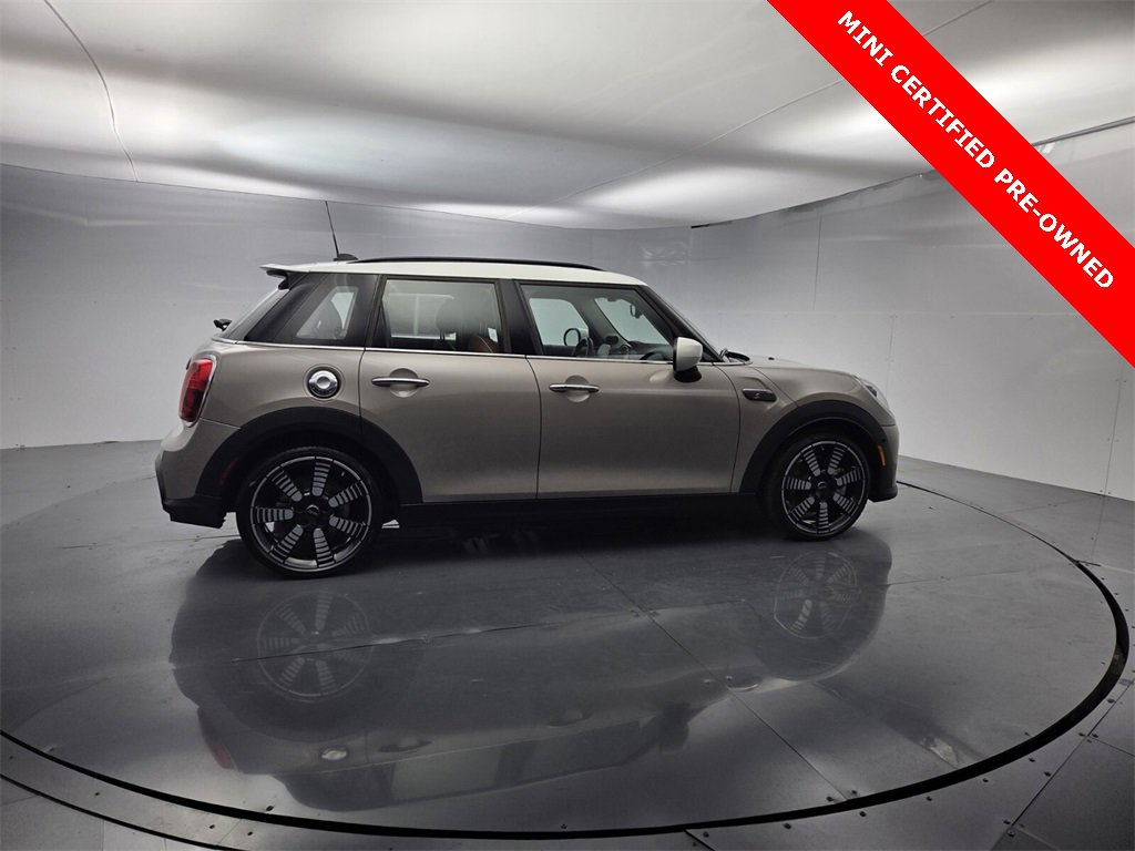 Used 2023 MINI Cooper S image 16