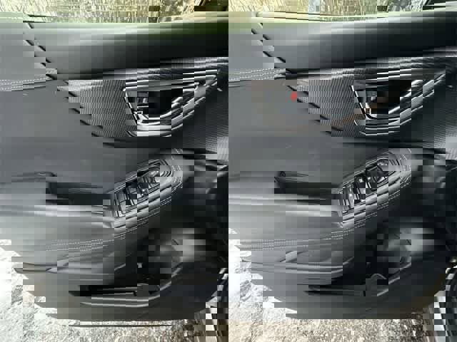 Certified 2023 Subaru Forester Premium w/ Popular Package #1 image 18