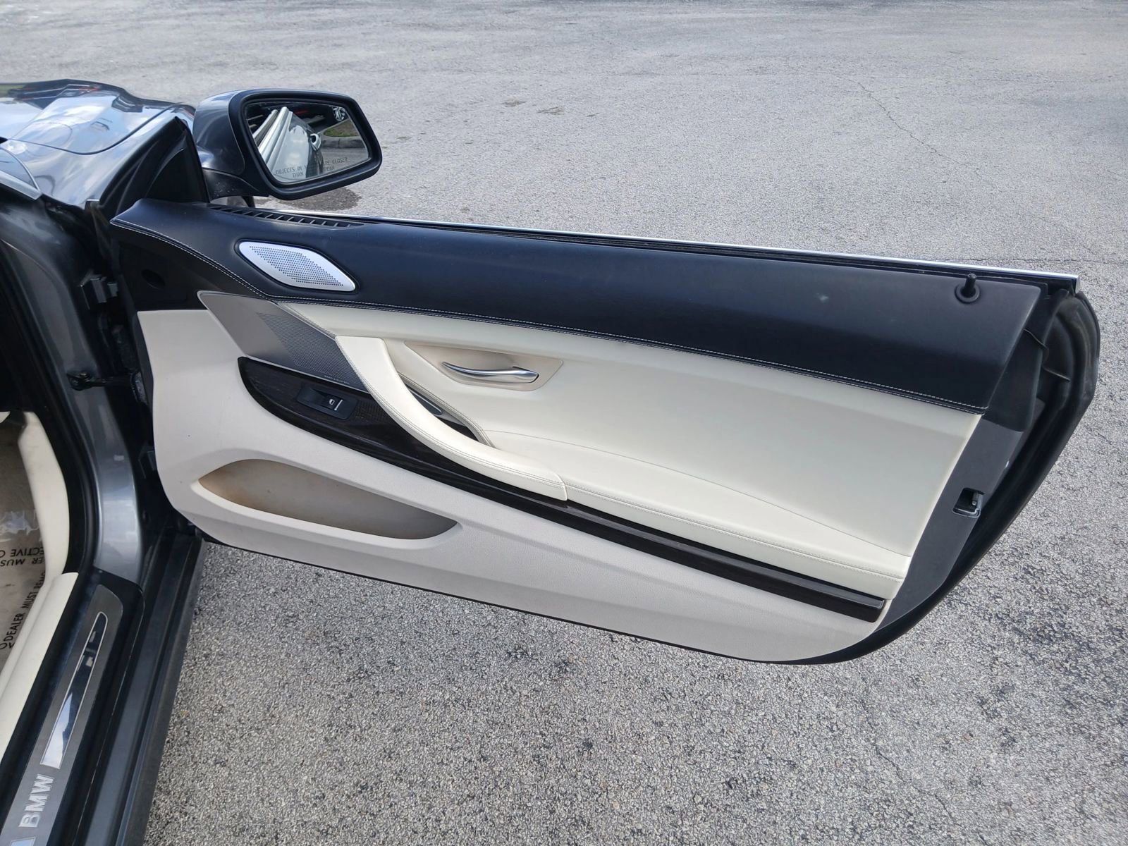 Used 2012 BMW 650i Convertible image 15