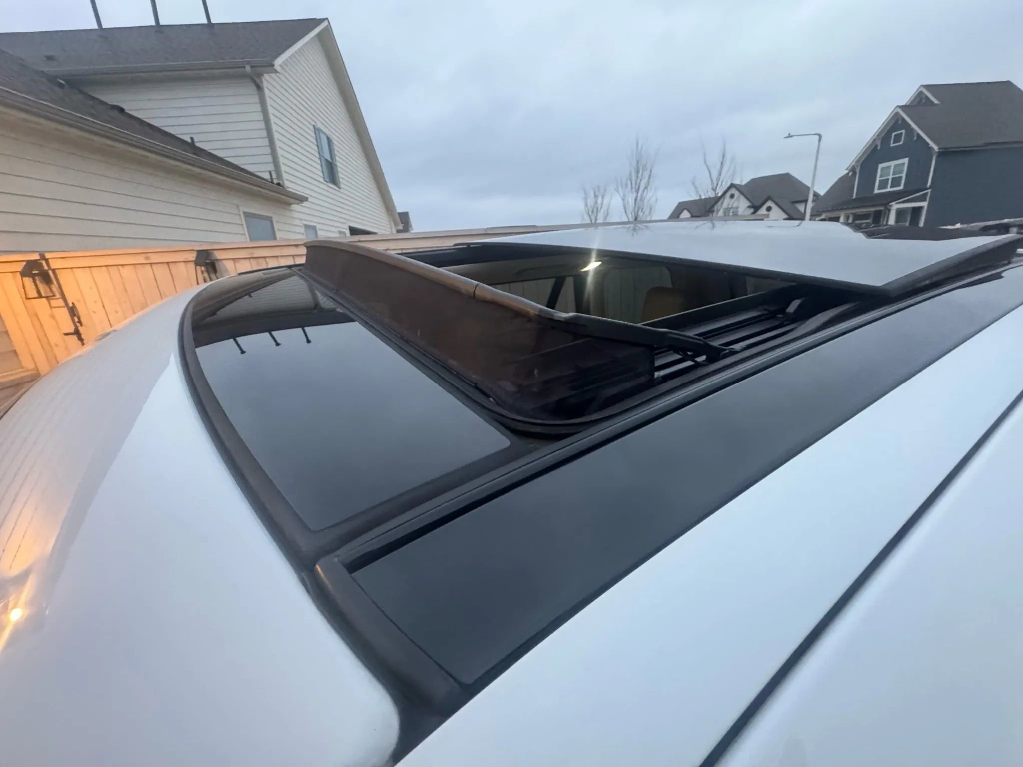 Used 2016 Land Rover Range Rover image 30