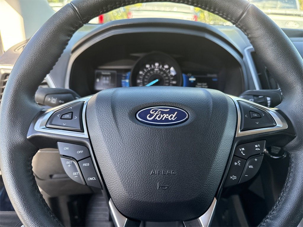 Used 2024 Ford Edge SEL image 23